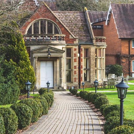 Audleys Wood Hotel, Basingstoke Dış mekan fotoğraf