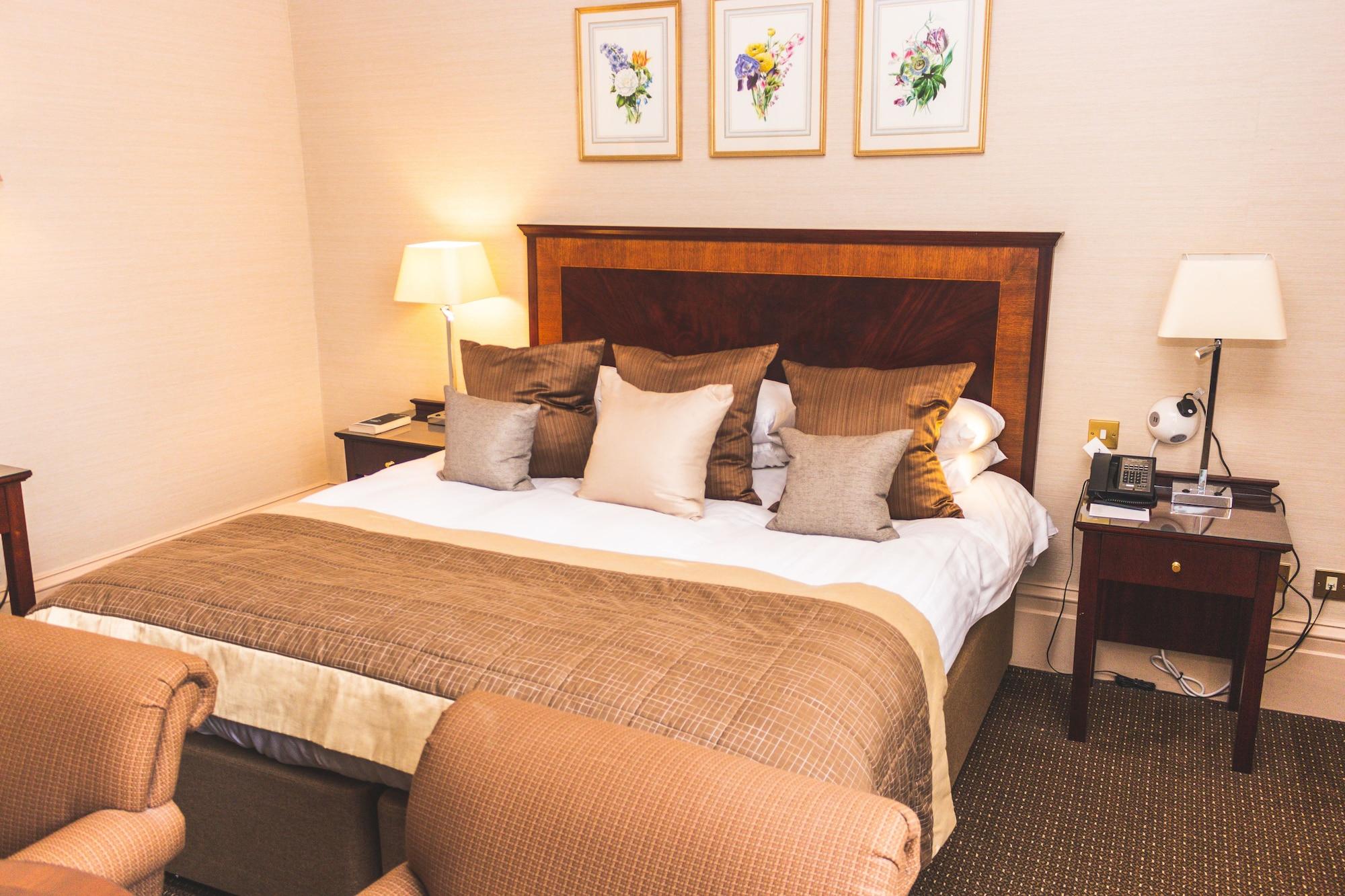 Audleys Wood Hotel, Basingstoke Dış mekan fotoğraf