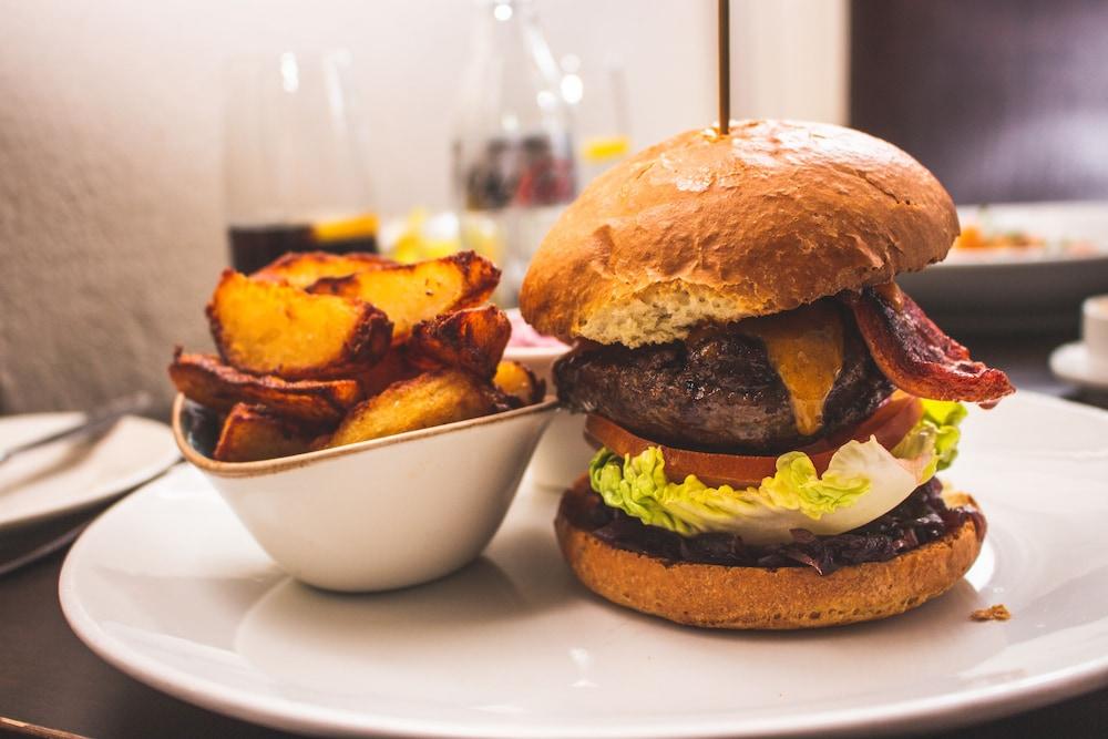Audleys Wood Hotel, Basingstoke Dış mekan fotoğraf