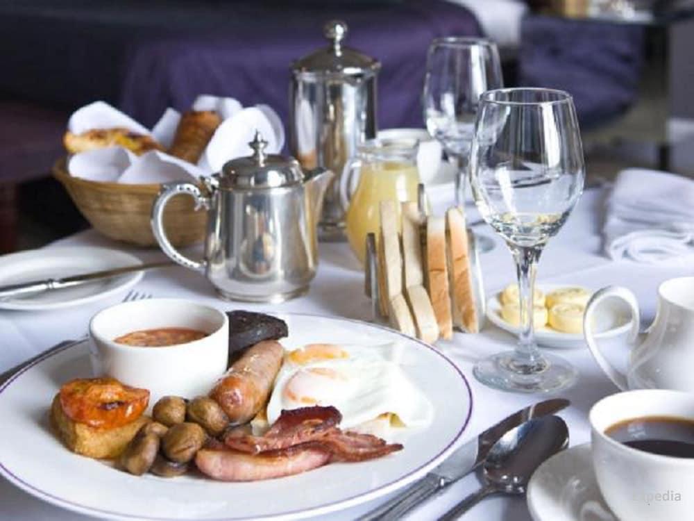 Audleys Wood Hotel, Basingstoke Dış mekan fotoğraf