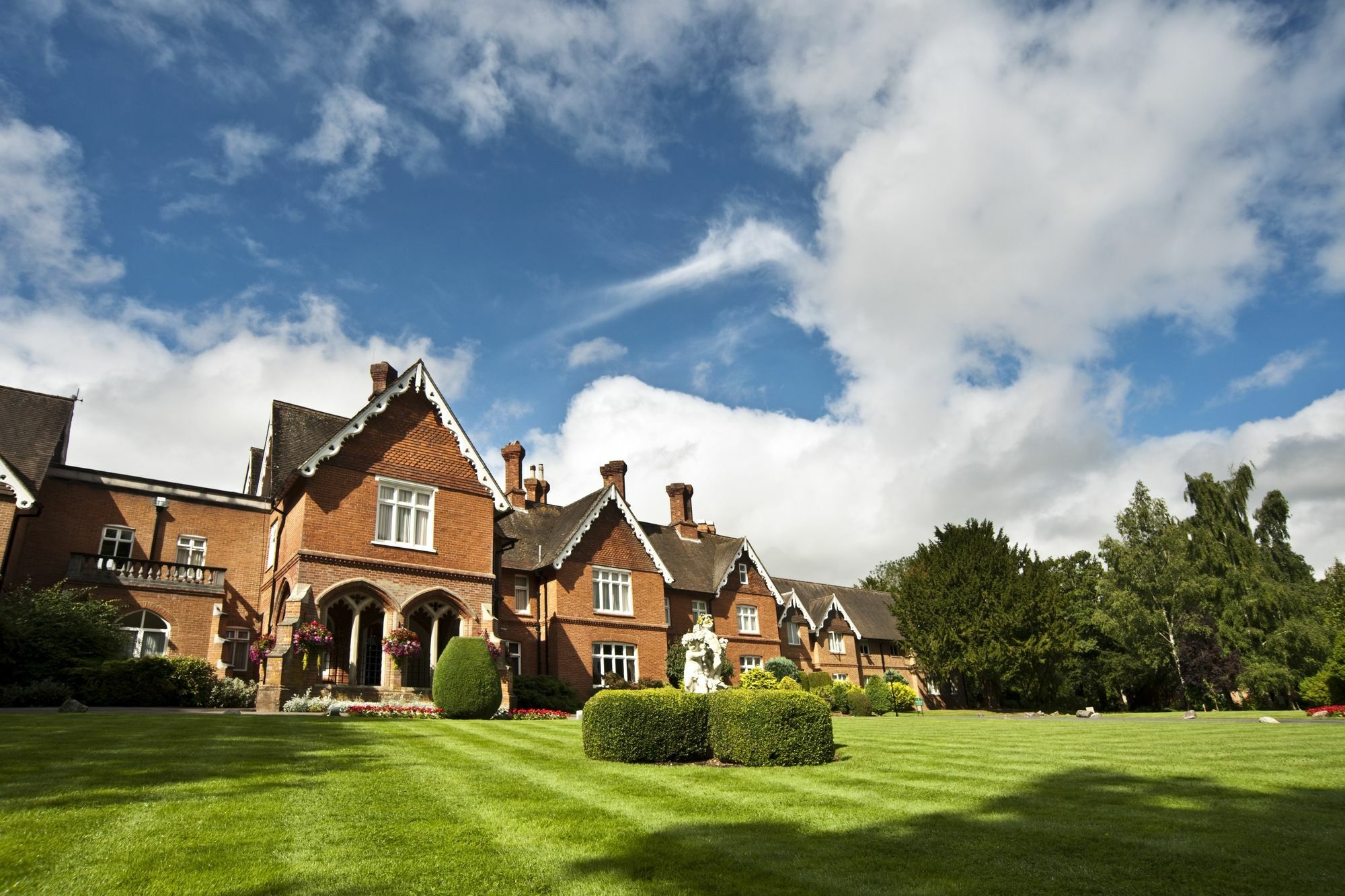 Audleys Wood Hotel, Basingstoke Dış mekan fotoğraf