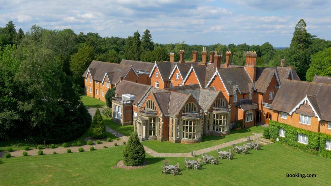 Audleys Wood Hotel, Basingstoke Dış mekan fotoğraf